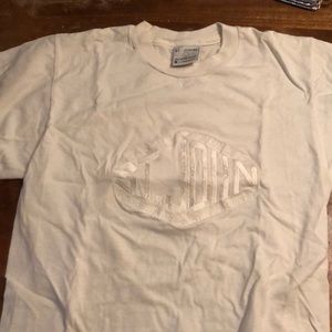 ST JOHN T-shirt size small